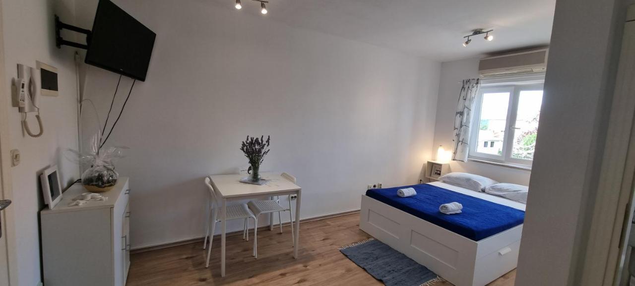 Apartmán Tiny Studio Big Living Rovinj Exteriér fotografie